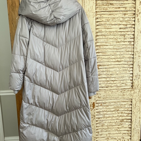 Michael Kors medium down long silver gray coat with hood - Picture 2 of 3
